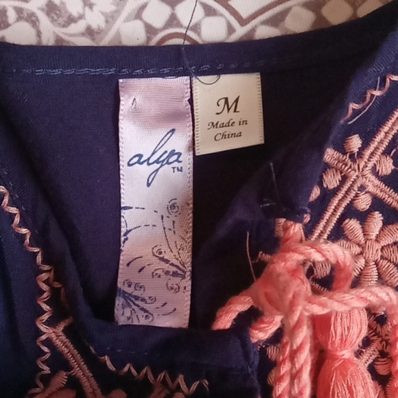 Alya flowy tank top - Picture 8 of 13